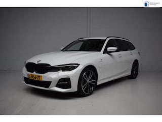 BMW 3-serie Touring 320e M-SPORT ORG.NED / SOH 90% / LASER / LEER / TREKHAAK / SFEERVERLICHTING / DEALER-ONDERHOUDEN / 19INCH
