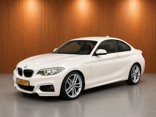 BMW 2-serie Coupé 220i M Sport Parelmoer wit, Nieuwstaat!