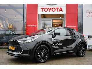Toyota C-HR 2.0 Plug-in Hybrid 220 Black Edition Automaat 223pk | 19” zwart gepolijste lichtmetalen velgen | Premium Sportstoelen | JBL Premium Audio |