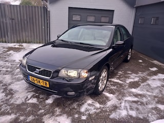 Volvo S80 2.4 Momentum Graphite,Airco,Cruise control,Automaat,Schuifkantel dak,Stoelverwarming