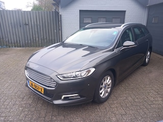Ford Mondeo Wagon 1.5 TDCi Titanium,Climate control,Navi,Cruise control,Isofix,Parking system,Trekhaak