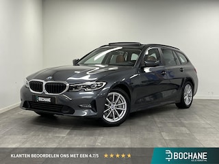BMW 3-serie Touring 330i Executive Edition | Panoramadak | Trekhaak | Stoelverwarming |