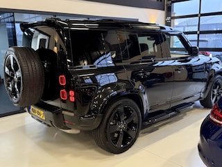 Land Rover Defender 3.0 D250 110 MHEV X-Dynamic SE Heritage Custom / grijs kenteken