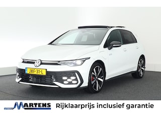 Volkswagen Golf 1.5 272pk eHybrid GTE Black Style Trekhaak 360Camera Head-Up Panoramadak Keyless Stoelverwarming Navigatie