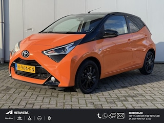 Toyota Aygo 1.0 VVT-i x-cite / Airco / Navigatie / Achteruitrij camera / Lm velgen / Automaat /