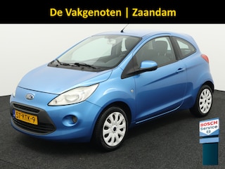 Ford Ka 1.2 Titanium Airco, Boordcomputer, Buitenspiegels elektrisch verstel- en verwarmbaar, Elektrische ramen voor, Radio-cd/mp3 speler De Ford Ka 1.2 Titanium uit 2010 is een compacte hatchback met een 1,2 liter benzinemotor en ongeveer 69 pk, wat hem vooral geschikt maakt voor stadsritten en zuinig dagelijks gebruik. De Tit