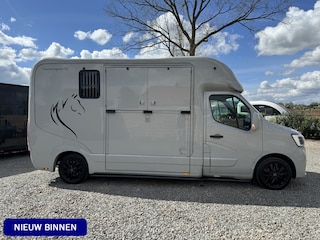Renault Master PAARDENWAGEN | HORSETRUCK | KRISMAR | STALLION 3XL | 2021 | HENGST | 120.949KM | 3-SEAT | AUTOMAAT | PORSCHEGREY | NL KENTEKEN