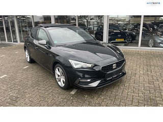 Seat Leon 1.4 TSI eHybrid PHEV FR, Virtual cockpit, Panorama dak, Airco, Cruise control.