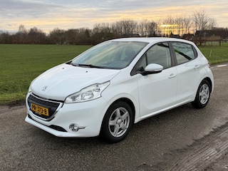 Peugeot 208 1.0 VTi Access APK 09-2026 Airco 5 Drs Navi