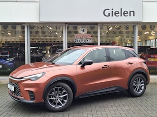 Lexus LBX 1.5 Comfort & Safety Pack | Dodehoekherkenning, Parkeersensoren, Keyless, Stoelverwarming, Sonnic Copper