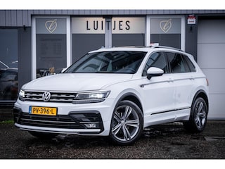 Volkswagen Tiguan 1.4 TSI R-line I Pano-dak I Massage I Trekhaak I Camera I NL-auto I 2e-eig. I NAP