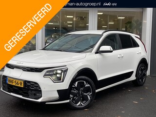 Kia Niro EV Edition Advanced 64.8 kWh Dodehoeksensoren | Stoelverwarming | Stuurverwarming | Navigatie | Apple Carplay & Android Auto enz.