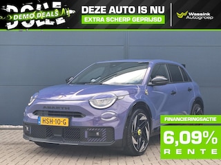 Abarth 600 600 54 kWh 280pk Scorpionissima | Sabelt Sportstoelen | Torsen Sperdifferentieel | 20" Lichtmetalen Velgen | Apple CarPlay/ Android