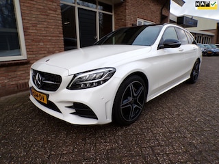 Mercedes-Benz C-klasse Estate 180 Business Solution AMG Leder / Navi / Panoramadak / Camera