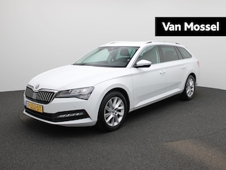 Skoda Superb Combi 1.5 TSI ACT Business Edition | ACC | Carplay | Trekhaak | Climate control Facelift model |