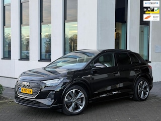 Audi Q4 40 S edition 77 kWh, 2 X S-LINE, soh 97%, electr trekhaak, achteruitrijcamera, , 1 e eigenaar, NL auto met nap
