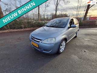 Opel Corsa 1.2-16V Silverline LEUKE AUTO RIJDT EN SCHAKELT GOED
