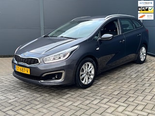 Kia Ceed Cee'd Sportswagon 1.6 GDI First Edition / Navi / Trekhaak / Camera
