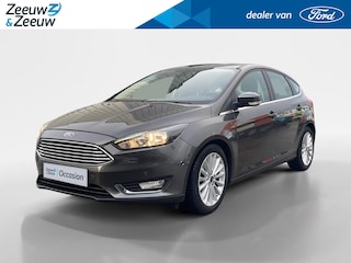 Ford Focus 1.0 Titanium Trekhaak | Lm Velgen | Navigatie | Parkeer sensoren |