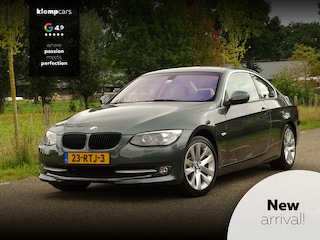 BMW 3-serie Coupé 330i High Executive | 1 familie | Or. NL-NAP | 1 Fam. | Handbak | Youngtimer in spé!