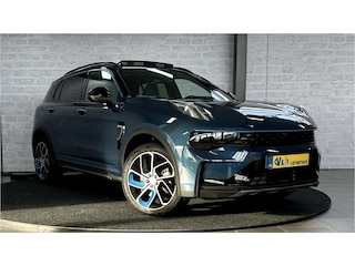 Lynk & Co 01 1.5 / Zwarte hemel / Pano / 360Camera / ACC