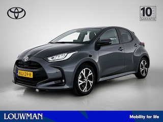 Toyota Yaris 1.5 Hybrid 115 Dynamic | Comfort Pack | Parkeersensoren | Stoelverwarming | Dodehoek Detector |