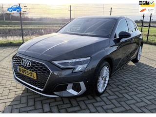 Audi A3 Sportback 30 TFSI Advanced edition | Sport Stoelen | Carplay | PDC | 1e Eigenaar
