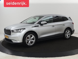 Skoda Enyaq iV 80 | Stoelverwarming | Trekhaak | Adaptive cruise | Camera | Sfeerverlichting | Keyless | Side Assist | Half leder | Stuurverwarming | Navigatie | Climate control
