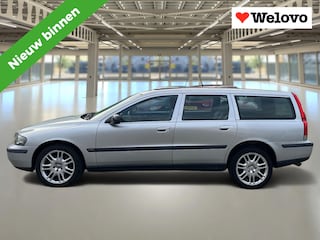 Volvo V70 2.4 T AWD Comfort Line Trekhaak.