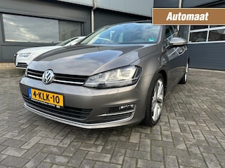 Volkswagen Golf 1.4 TSi Highline met NAP, navigatie, cruise control, PDC, trekhaak