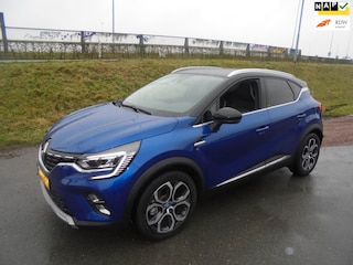 Renault Captur 1.6 E-Tech Plug-in Hybrid Automaat airco trekhaak