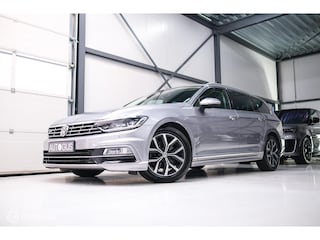 Volkswagen Passat Variant 1.4 TSI ACT Highline Business R | VC | ACC | Camera | Alcantara | Trekhaak | Dealer onderhouden | LED | Rijklaar |