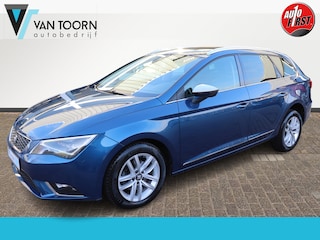 Seat Leon ST 1.4 EcoTSI Style Connect Automaat. Panoramadak, leder, afn. trekhaak.