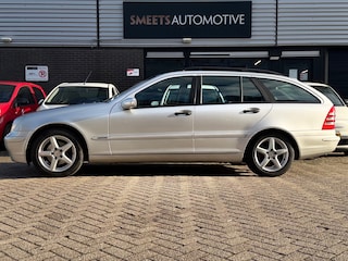 Mercedes-Benz Combi 200 K. Elegance