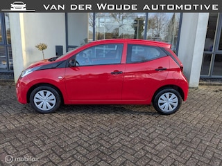 Toyota Aygo 1.0 VVT-i x-fun