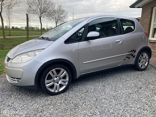 Mitsubishi Colt 1.5 Instyle airco carplay