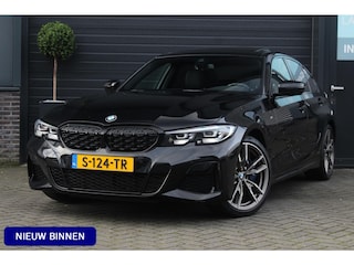 BMW M340i xDrive | Harman Kardon | Glazen dak | Stuurverwarming | Elektrische stoelen | Leer
