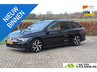 Volkswagen Golf Variant 1.5 eTSI R-Line Business+ PANO TREKHAAK