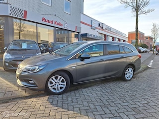 Opel Astra SPORTS TOURER 1.4 TURBO ONLINE EDITION