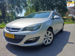 Opel Astra 1.4 Turbo 140PK AIRCO/NAVI/TREKHAAK/6BAK/PDC/CRUISE