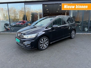 Volkswagen Touran 1.5 TSI R-Line 7-PERSOON, FULL OPTIONS.