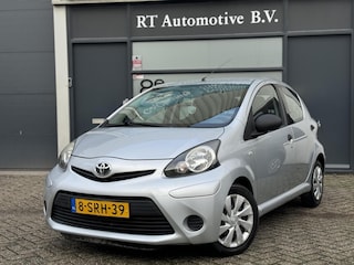 Toyota Aygo 1.0 VVT-i Now Airco / Dealer OH 5Drs