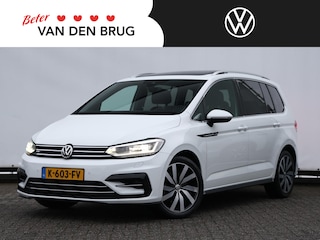Volkswagen Touran 1.4 TSI Highline 7p 150pk DSG | R-Line | Navigatie | Spiegelpakket | Trekhaak | Side Assist | Panoramadak | Climate control | Cruise control |