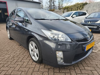 Toyota Prius 1.8 HSD Dynamic Business