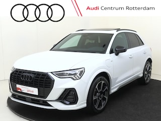 Audi Q3 45 TFSI e S edition | Panoramadak | Trekhaak | SONOS audio | Achteruitrijcamera | Dodehoek detectie | Keyless | Audi virtual cockpit |