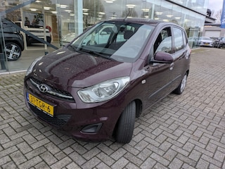 Hyundai i10 1.2i 85pk i-Motion | Complete Onderhoud Historie | Airco | 14 Inch Lichtmetalen Velgen |