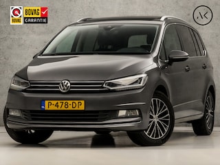 Volkswagen Touran 1.4 TSI Sportline 7 Persoons 150Pk Automaat (PANORAMADAK, NAVIGATIE, CLIMATE, CAMERA, ALCANTARA, KEYLESS, SPORTSTOELEN, GETINT GLAS, TREKHAAK, ADAPTIVE CRUISE, LED KOPLAMPEN, NIEUWSTAAT)