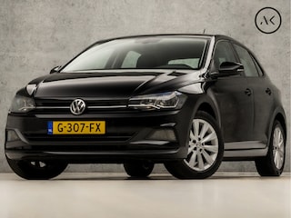 Volkswagen Polo 1.0 TSI Highline Sportline (APPLE CARPLAY, GROOT NAVI, CLIMATE, STOELVERWARMING, SPORTSTOELEN, PARKEERSENSOREN, LM VELGEN, CRUISE, NIEUWSTAAT)