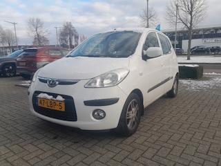 Hyundai i10 1.1I 5DR i-Catcher | 100% Dealer Onderhouden | All Season Banden | Elektrische ramen voor & Achter | Centrale Deurvergrendeling