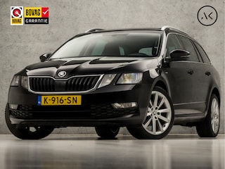 Skoda Octavia Combi 1.5 TSI Sport 150Pk Automaat (PANORAMADAK, APPLE CARPLAY, GROOT NAVI, SPORTSTOELEN, KEYLESS, CAMERA, TREKHAAK, CRUISE, ARMSTEUN, NIEUWSTAAT)